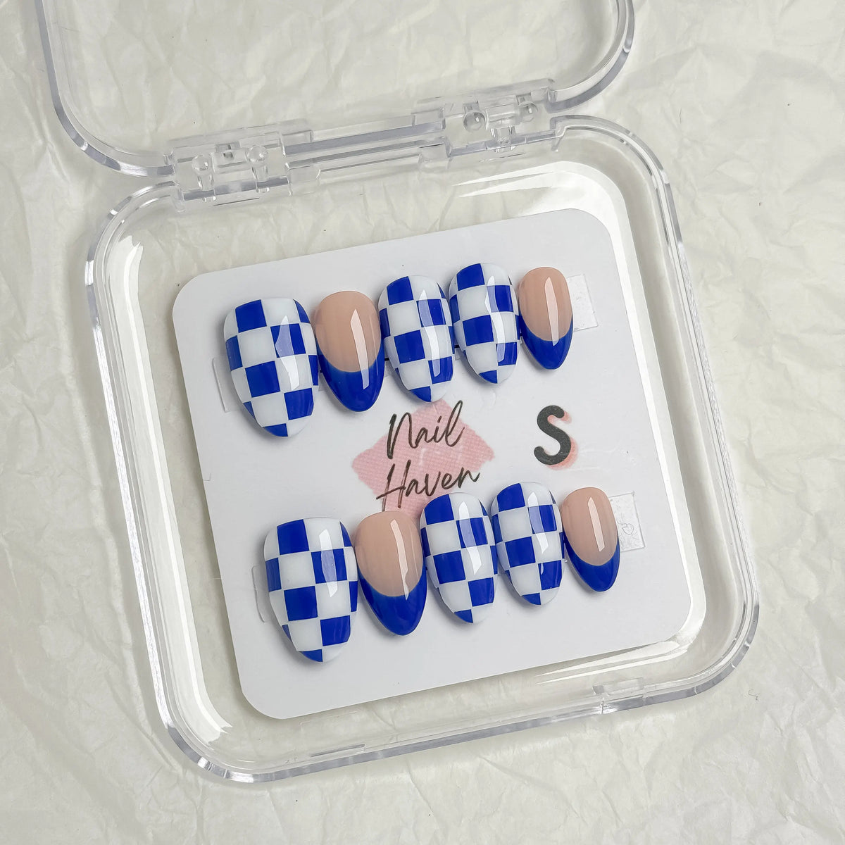 NailHaven| Short Almond Continued Collection - 10 Pcs Handmade Press-On Nails| Cute Acrylic Nails, High Quality Reusable