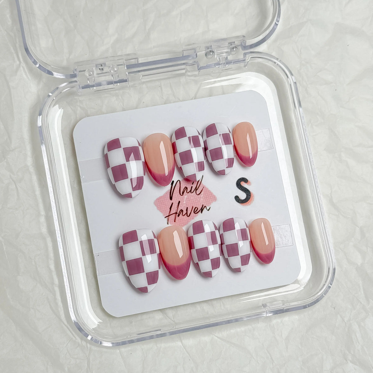 NailHaven| Short Almond Continued Collection - 10 Pcs Handmade Press-On Nails| Cute Acrylic Nails, High Quality Reusable