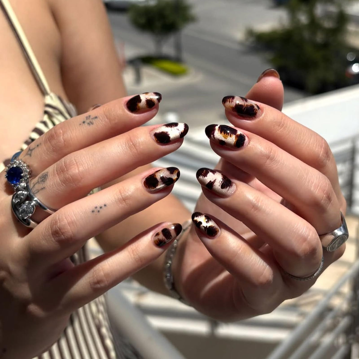 IMRAIN Medium Almond Silver Glitter French Tips False Nails with Rhinestone Designs - Glossy Full Cover Glue on Artificial Stiletto Nude Nails for Women Girls - 24 Pcs