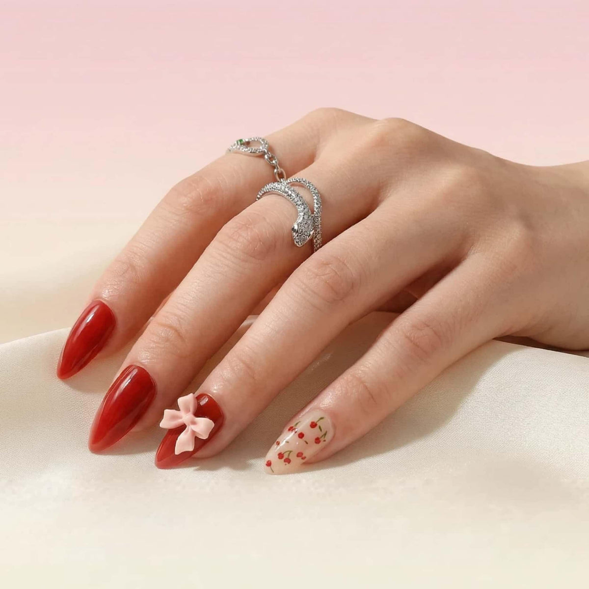 Lace Print Short Almond Press On Nails with 3D Rhinestones 24Pcs