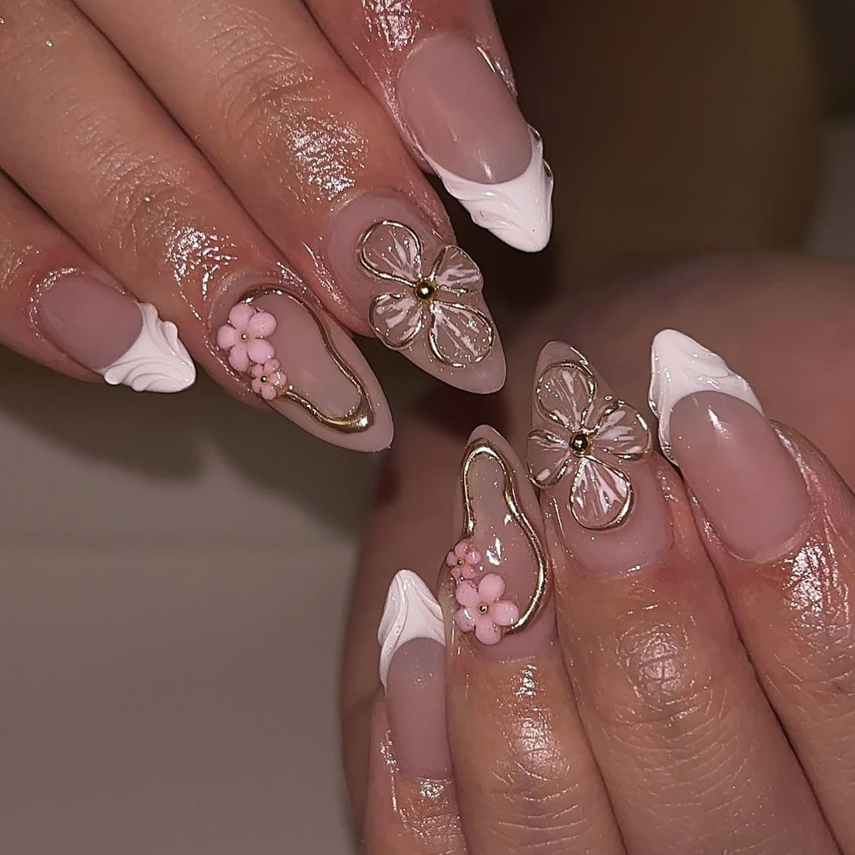 24Pcs Handmade Press on Almond Nails Nude Pink White Gold Flower Fake Nails Pearl False Nails Elegant Summer Nails Glue on Luxurious for Girl Women Stick on Nails Bridal Wedding Formal Events Life
