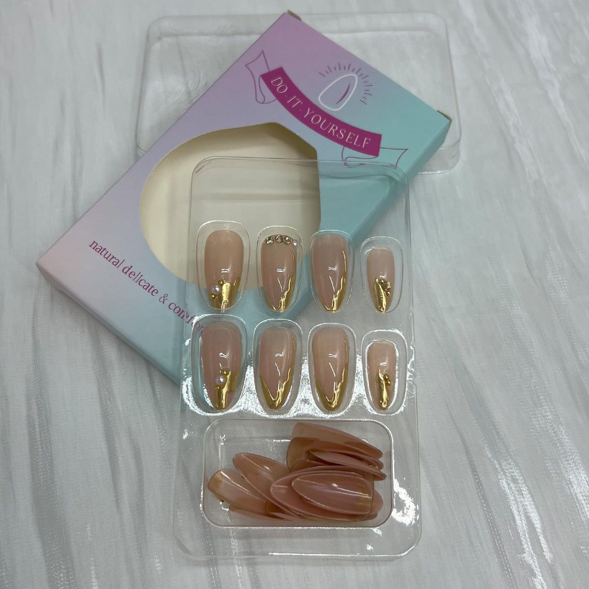 Gold French Tip Press On Nails Medium Almond Fake Nails with Pearl Designs Glossy Nude Pink Glue On Nail Reusable Full Cover Acrylic Nail for Women Office Wedding Date Night 24 PCS