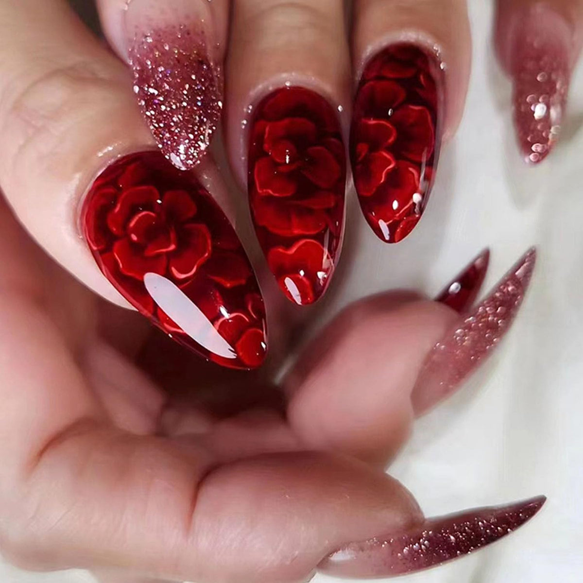 Short Press On Almond Fake Nails - Flower Acrylic Fall Nails Press Ons Full Cover Glue On Cute False Floral Stick On Nails for Women - 30 Pcs