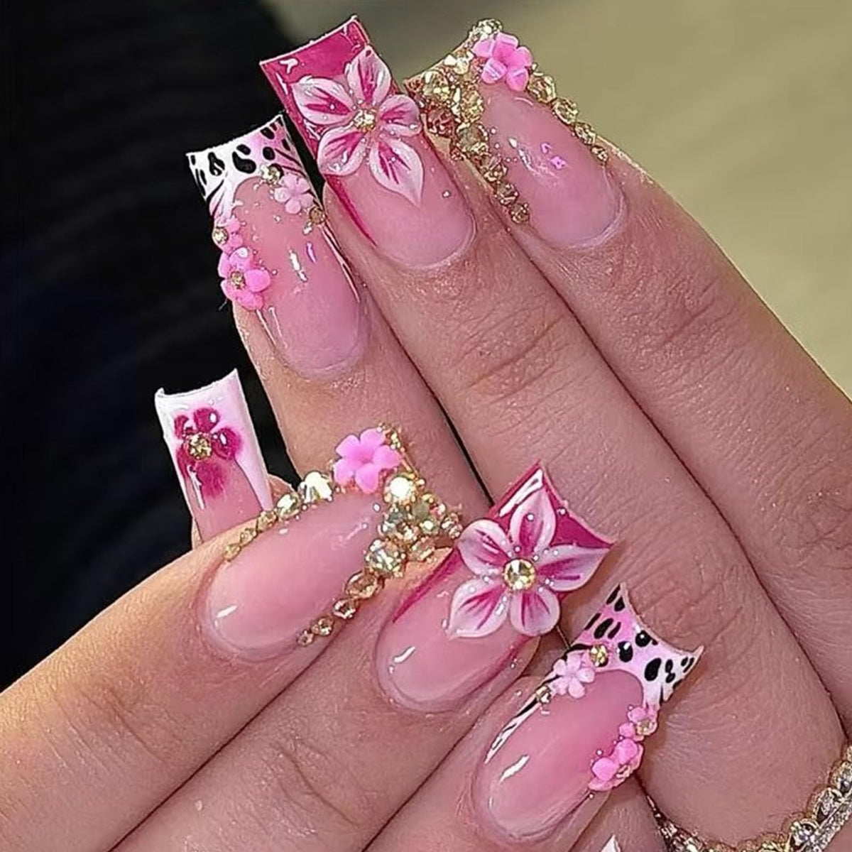 Medium Press on Nails Square White French Tip False Nails with Glitter Design Cute Fake Nails Light Pink Full Cover Nails Press ons Glossy Glue on Nails for Girls and Women 24Pcs
