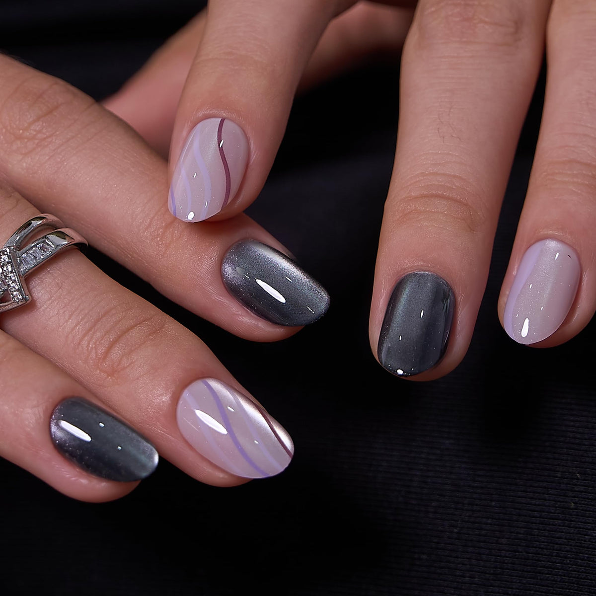 CurvLife Short Oval Chrome Nude Press On Nails, Champagne Pearl, Soft Gel