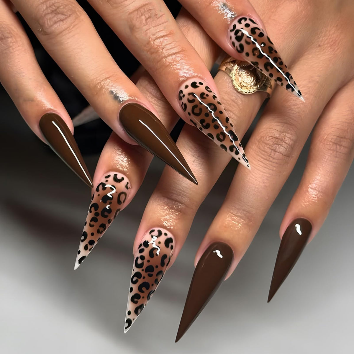 Rhinestone Press on Nails White French Tip Fake Nails with 3D Bow Design Glossy Full Cover Stick on Nail Sparkly Luxury Long Stiletto Nail Press ons for Women, 24Pcs