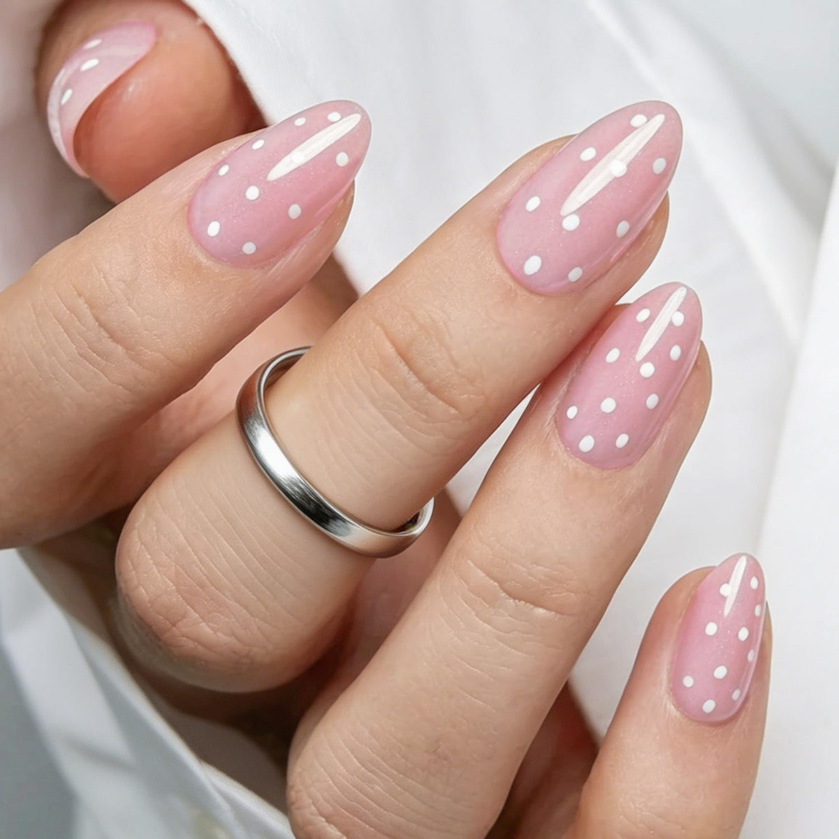 modelones Milky White Press On Nails Short Almond 32Pcs 16 Sizes Reusable