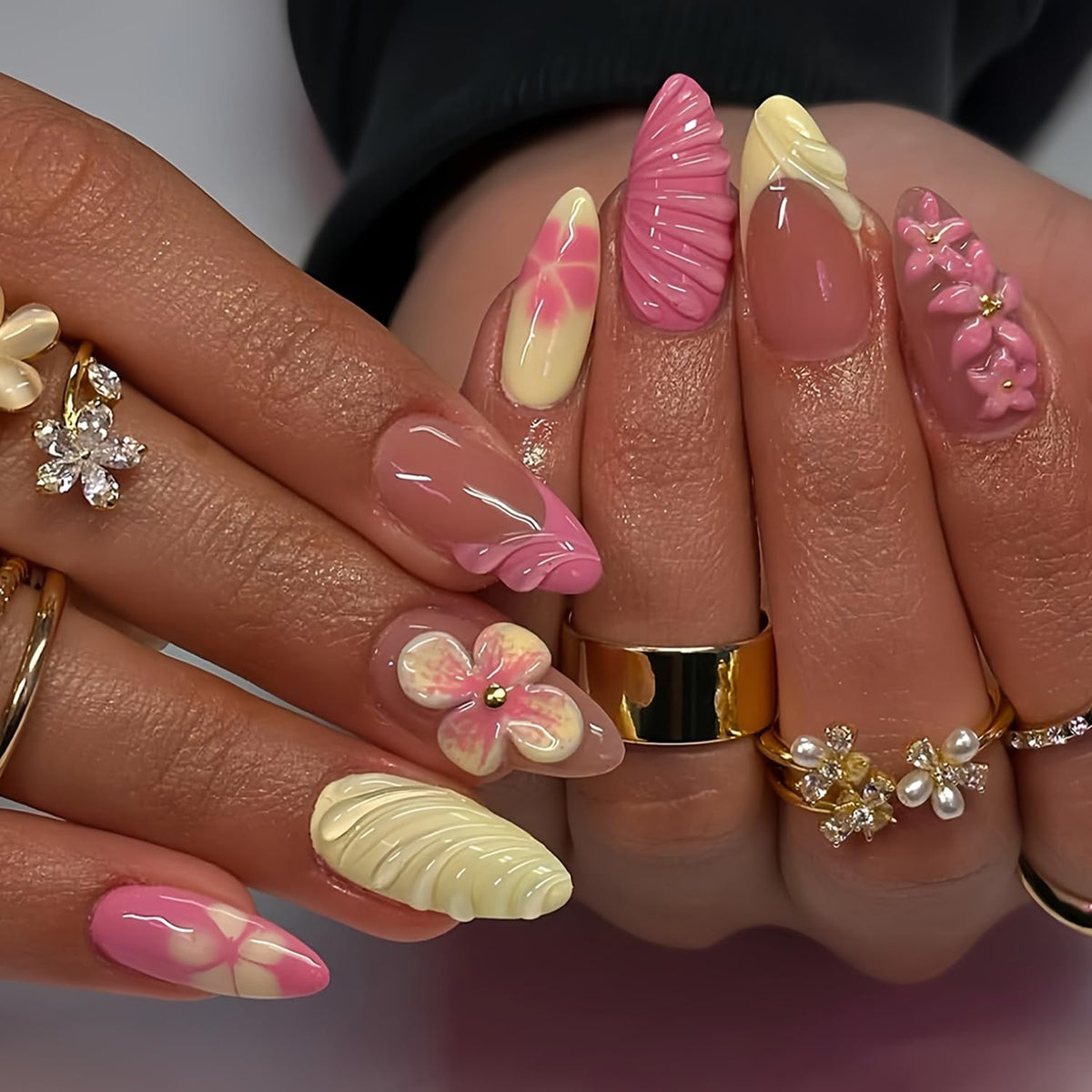 24Pcs Almond Press on Nails Medium Length White French Tip Fake Nails with Gold Lines Designs 3D Bow Acrylic Nails Reusable Cute False Nail Set Nude Glossy French Full Cover Glue on Nails for Women