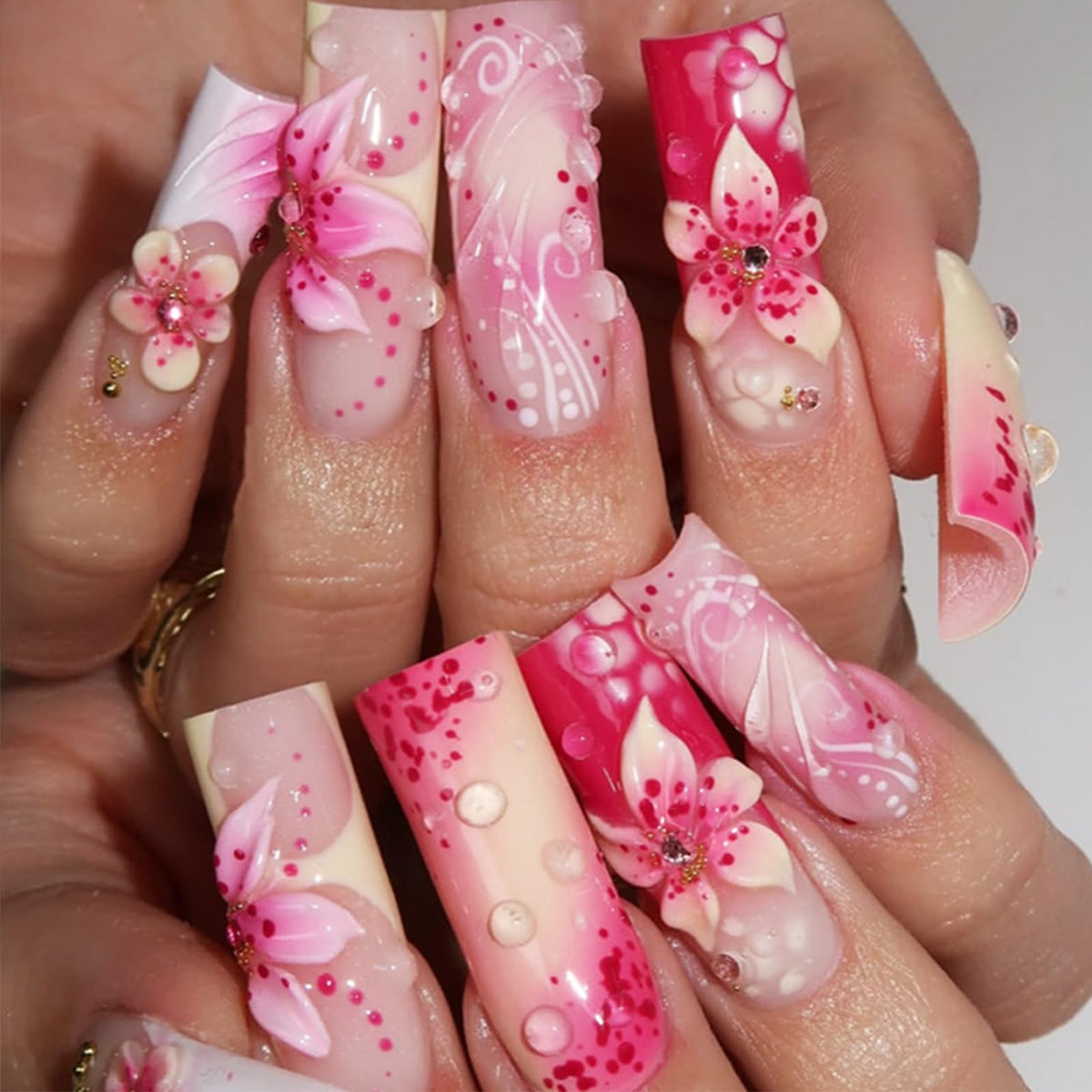 30Pcs Long Stiletto Press On Nails Gold Chrome Fake Nails with 3D Rhinestone Design Amber Gilding Nude Full Cover Acrylic Nails French Tip Glue On Nails Metal False Nails Luxury Manicure Set for Women