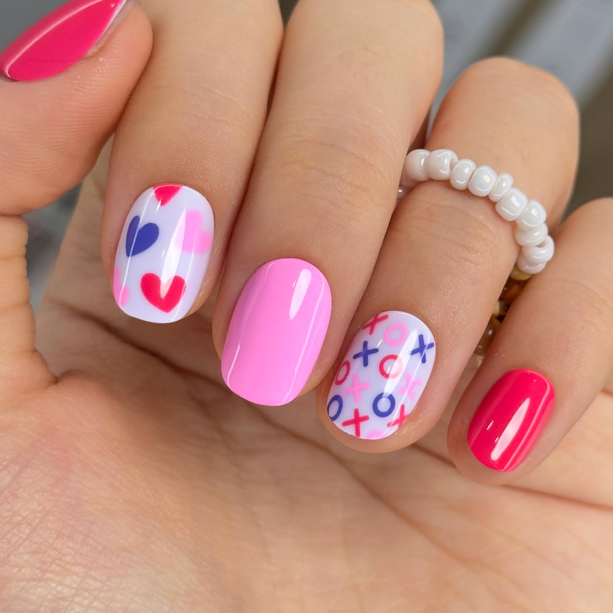 CurvLife Extra Short Oval Press On Nails, Nude Peach Pink, Soft Gel