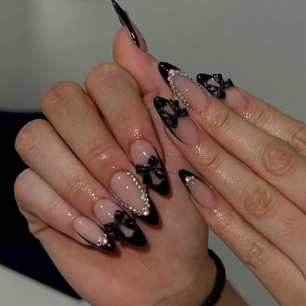 SINHOT Stiletto Press on Nails Long Fake Nails Glossy Glue on Nails Luxury Rhinestones Acrylic Nail White Bling Glitter Almond Artificial Nail Stick on False Nail with Design 24pcs
