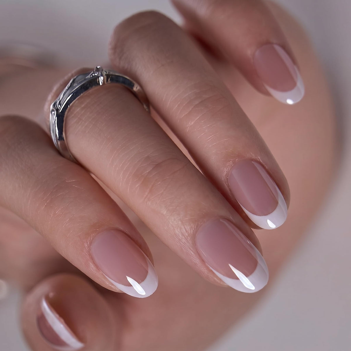CurvLife Short Oval Chrome Nude Press On Nails, Champagne Pearl, Soft Gel