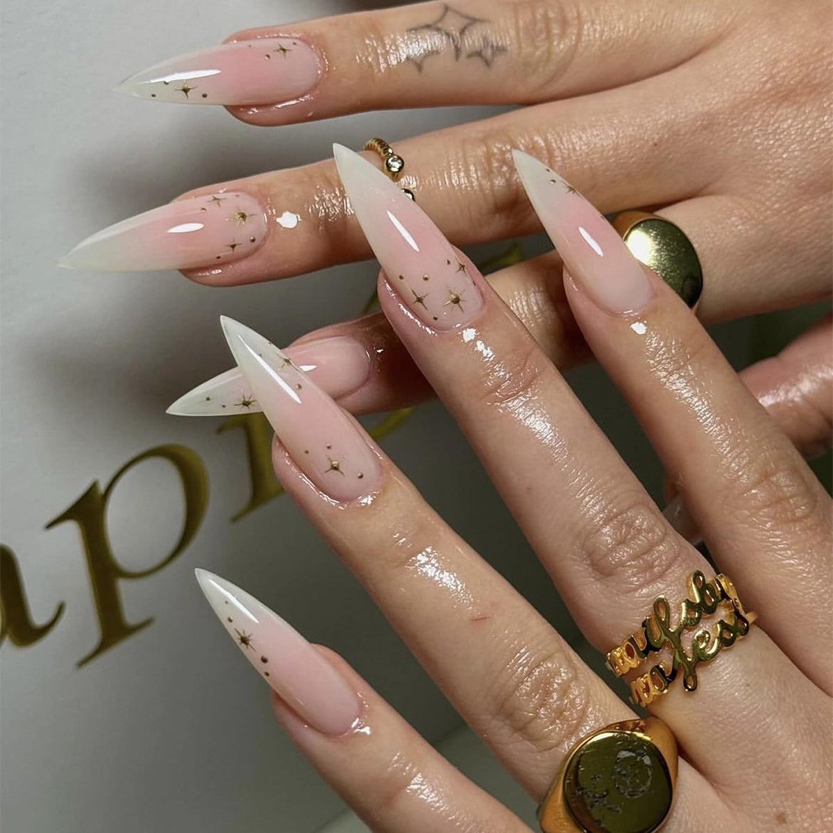 IMRAIN Long Press on Nails Stiletto Pink Fake Nails Rhinestone & Flower Designs Glossy Glue on Acrylic Nails Full Cover Luxury Bling Handmade Stick on False Nails for Women 24Pcs