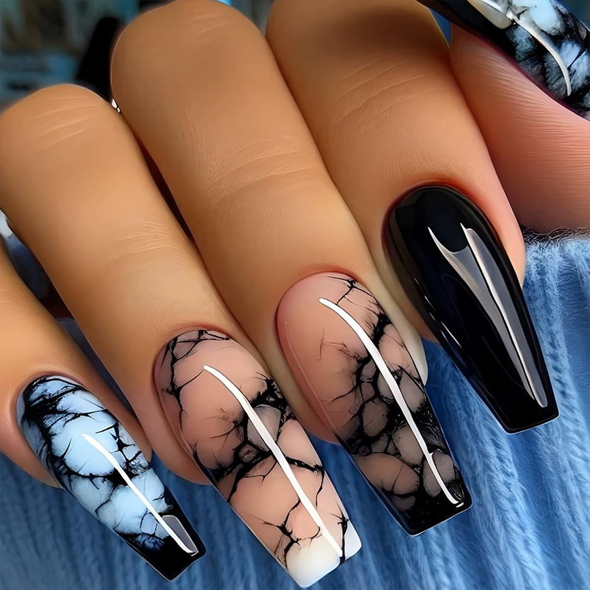 Short Square Press on Nails French Fake Nails Ombre Acrylic Nails Press on Full Cover Glossy False Nails Artificial Stick on Nail for Women Manicure Decoration 24PCS