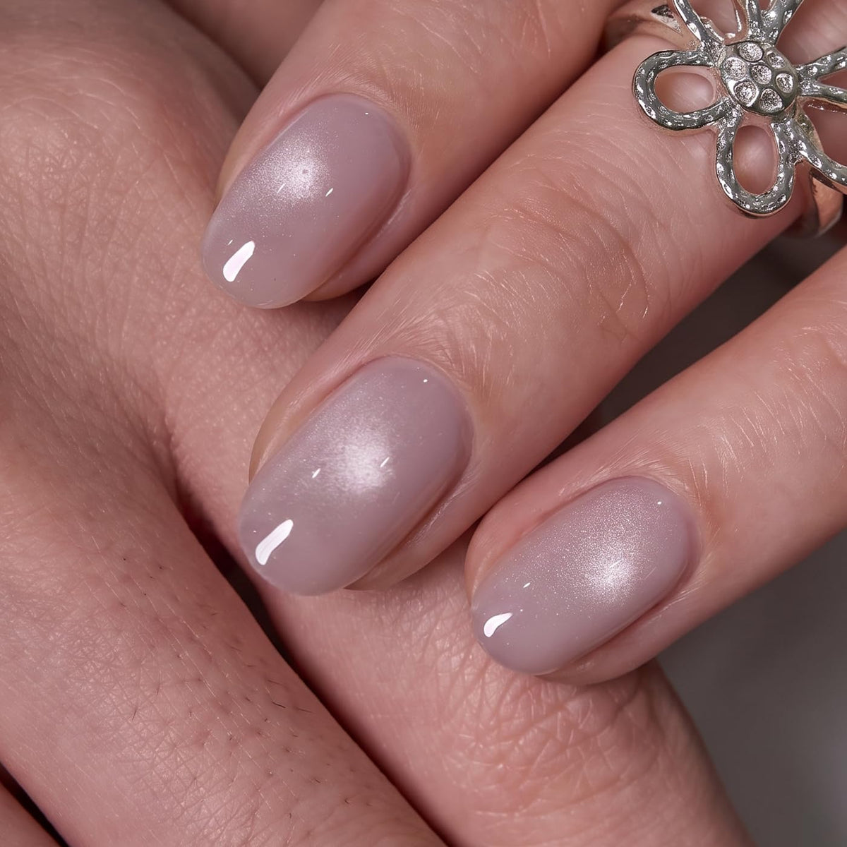 CurvLife Short Oval Chrome Nude Press On Nails, Champagne Pearl, Soft Gel