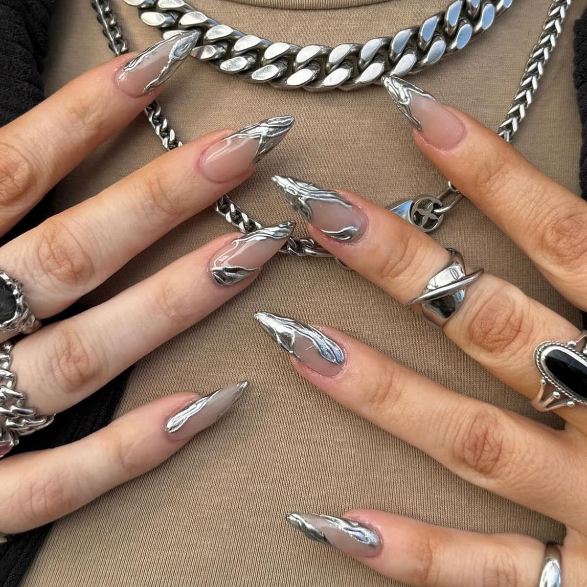 Minimal Luxury Gold Wave Press On Nails Medium Almond, PUNSOKO Nude Pink Fake Nails with 3D Gold Chrome French Tips, Long Lasting Reusable 24 PCS Acrylic Nails Kit for Women Daily Wear