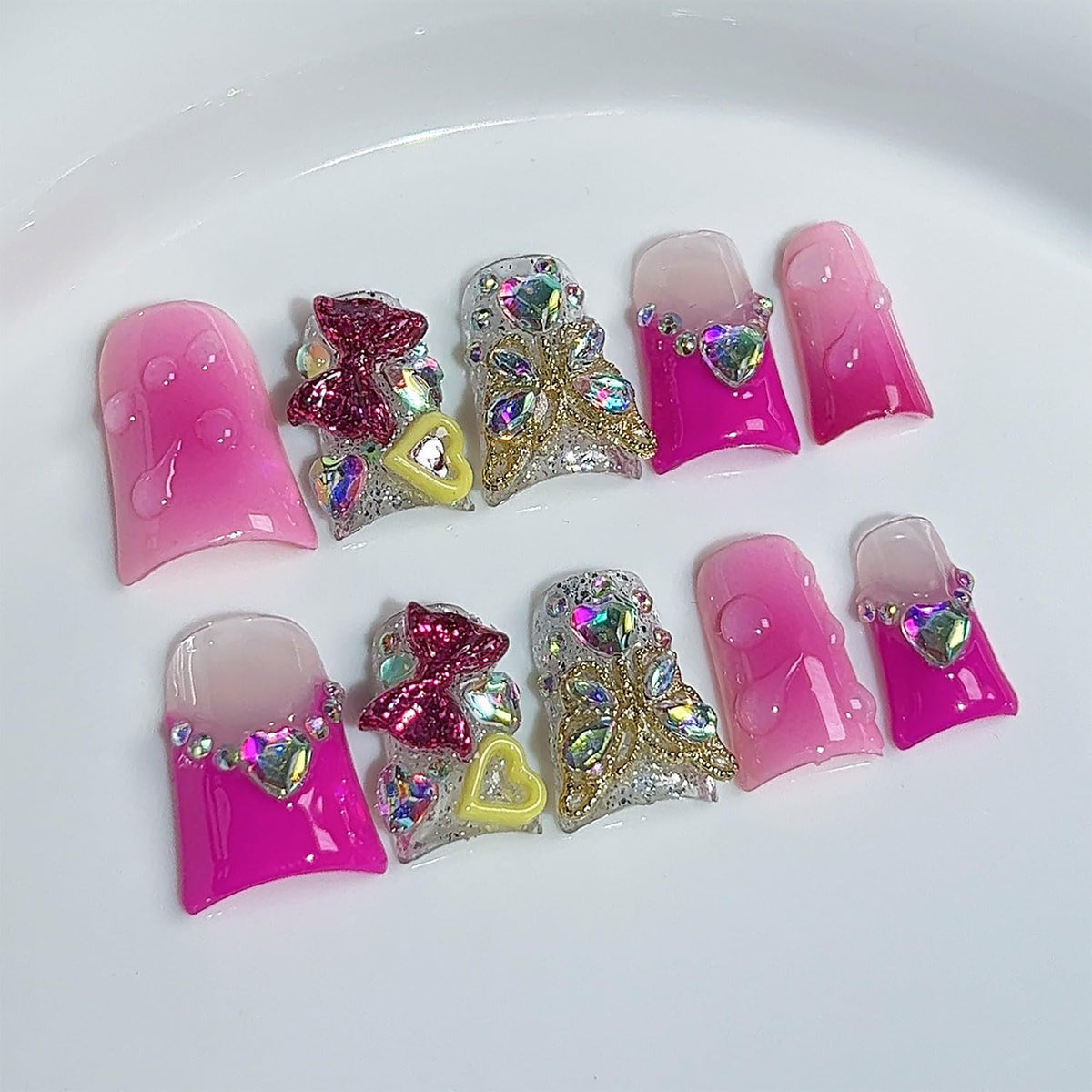RIICFDD Medium Duck Press on Nails Rhinestone French Handmade Nails(S)