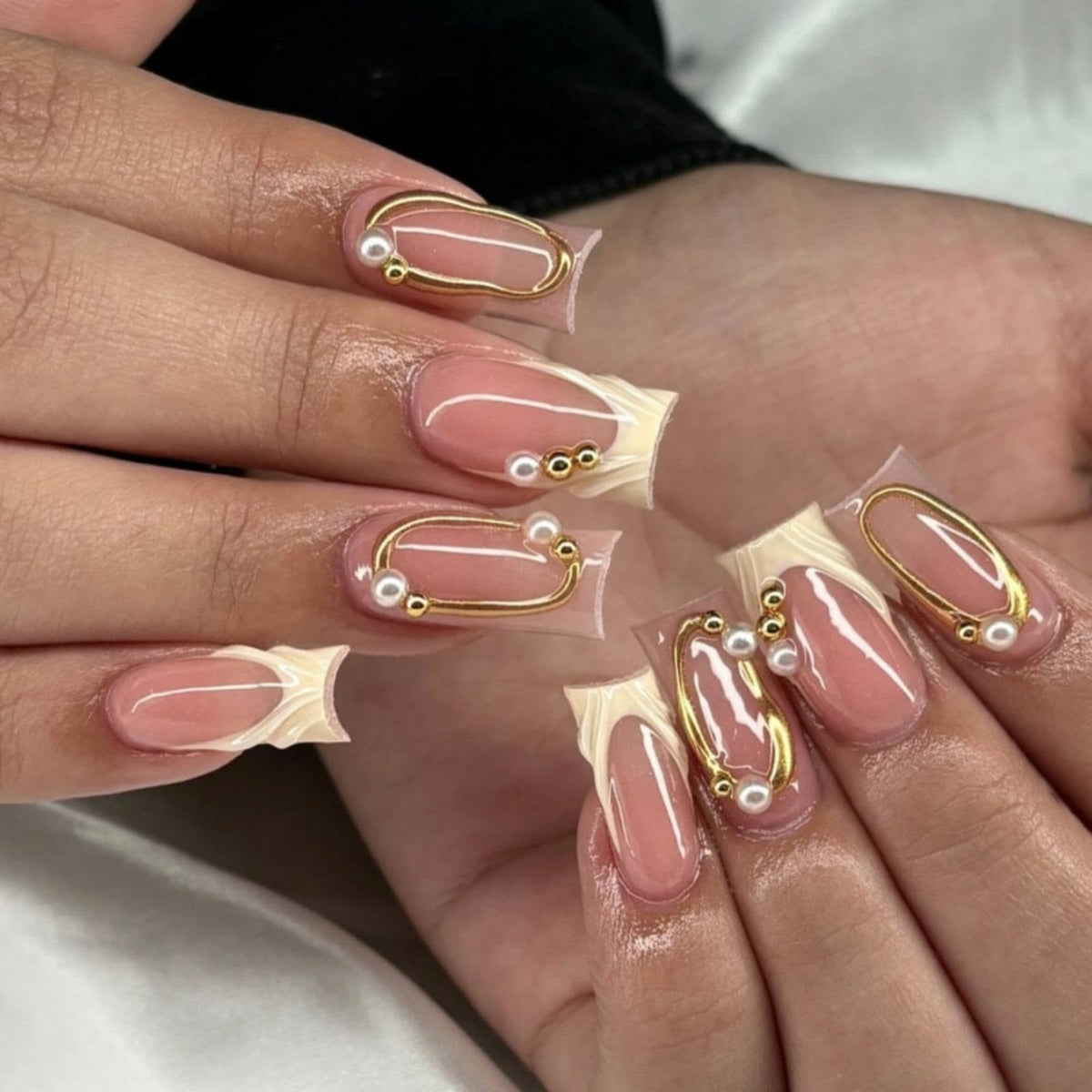 Almond Press on Nails Medium Fake Nails with 5D Metal Lines Charm Design Glossy Pink Nails Press on Curve Glue on Nails Reusable Luxury Silver Beads Acrylic Nail for Women 24Pcs