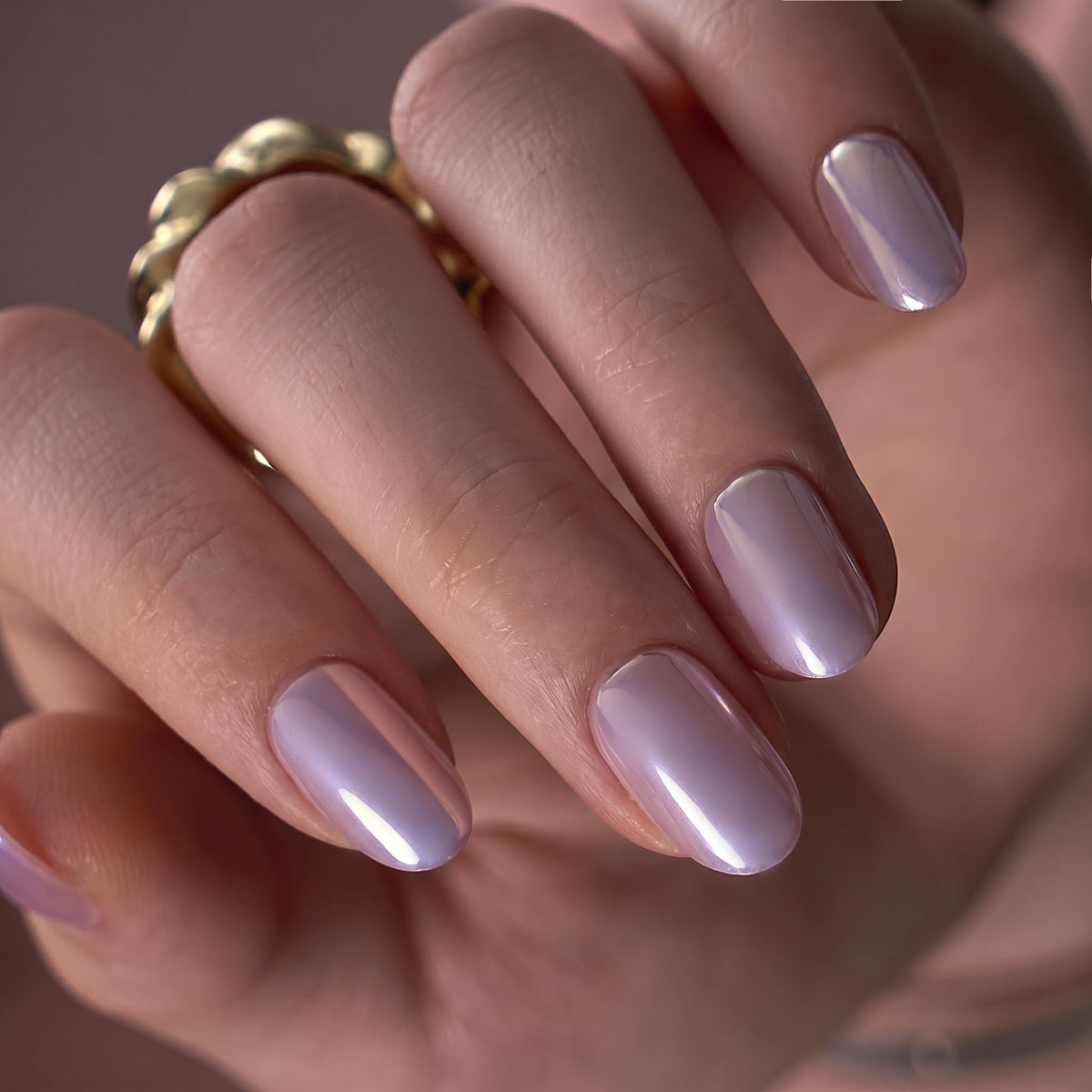 CurvLife Short Oval Chrome Nude Press On Nails, Champagne Pearl, Soft Gel