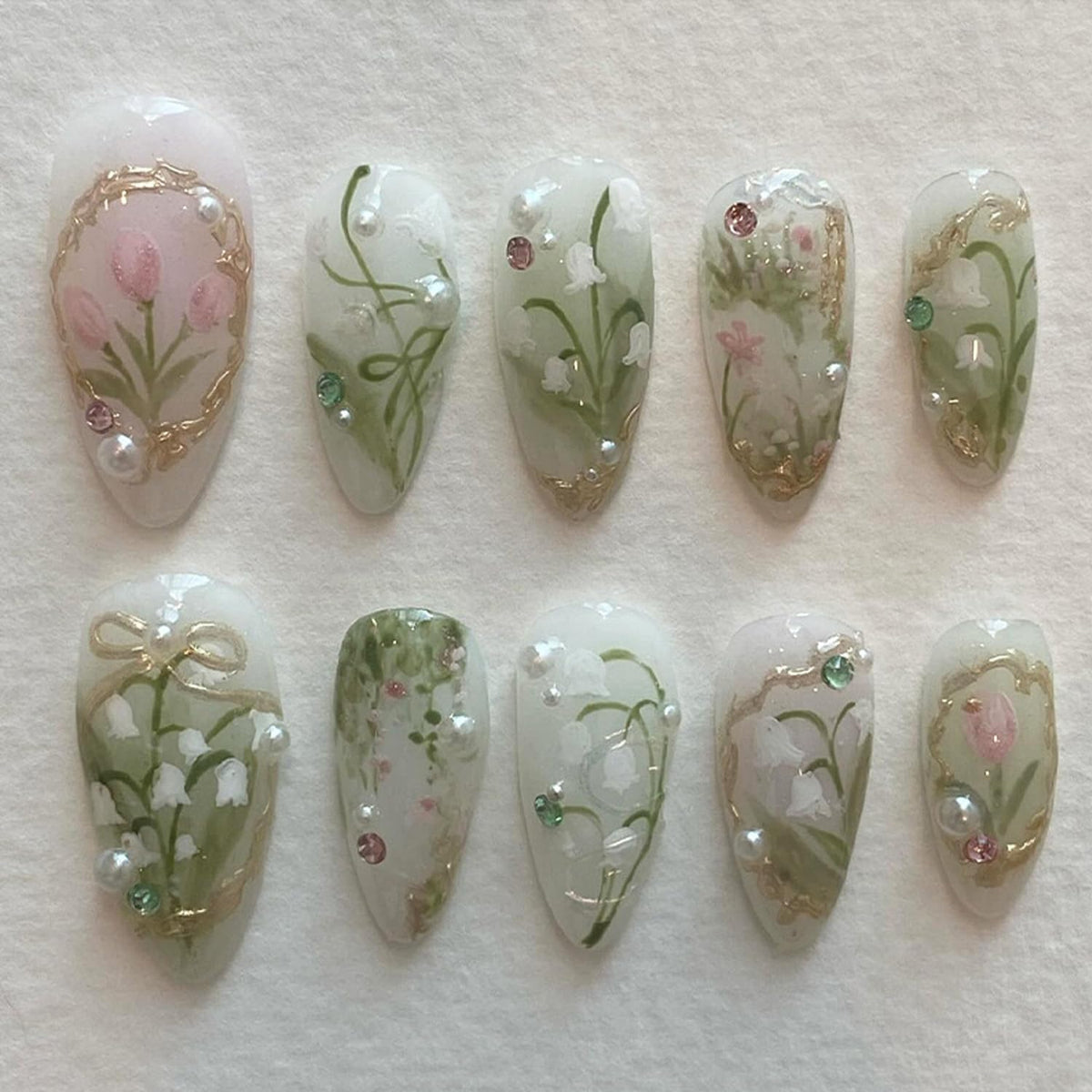 30Pcs Gold Star Moon Press on Nails Long Stiletto French Tip Fake Nails Press on 3D Chrome Gold Design Sun False Nails Irregular Gilded Lines Full Cover Purple Glossy Artificial Acrylic Nail for Women