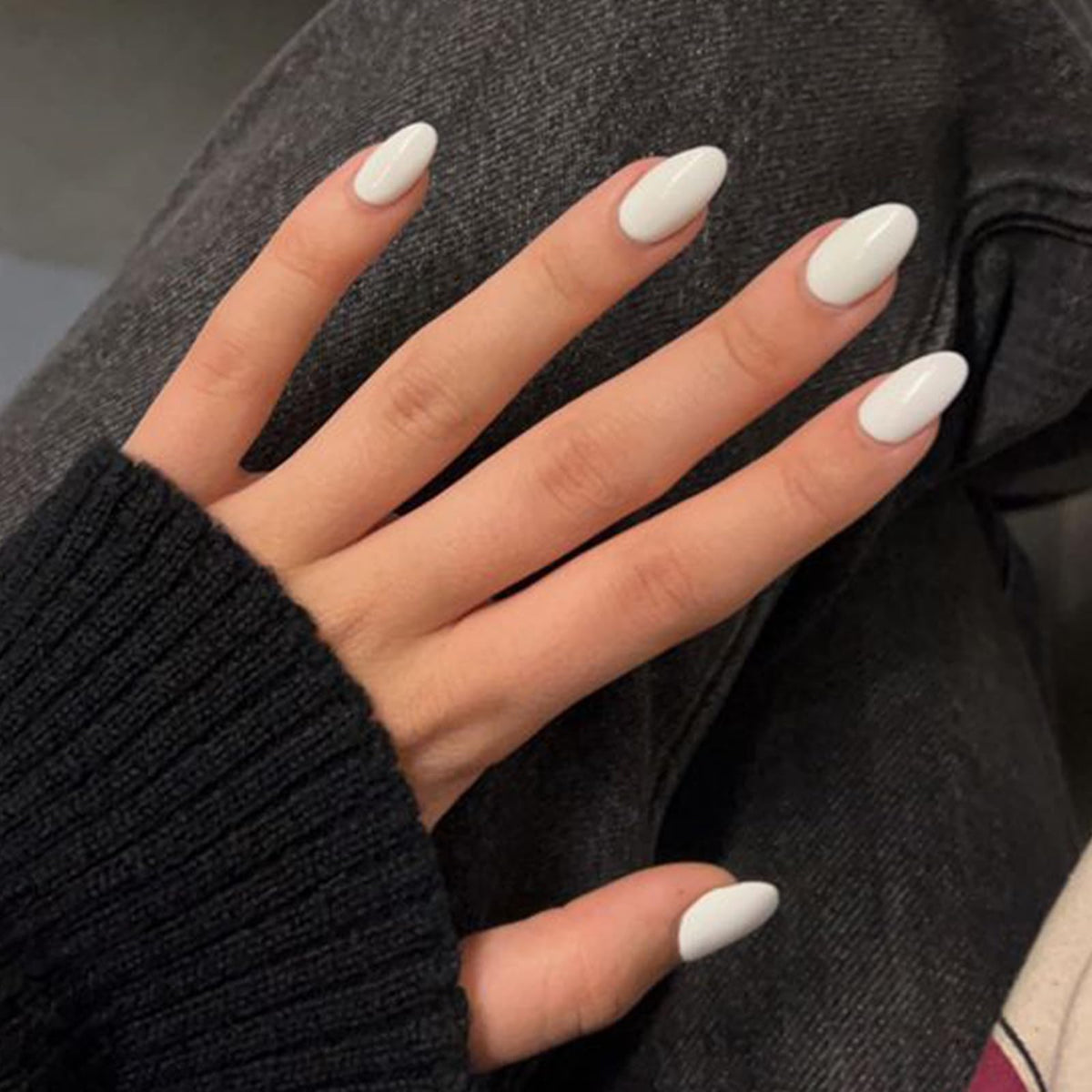 modelones French Tip Press On Nails, Short Oval Fake Nails Nails Press Ons