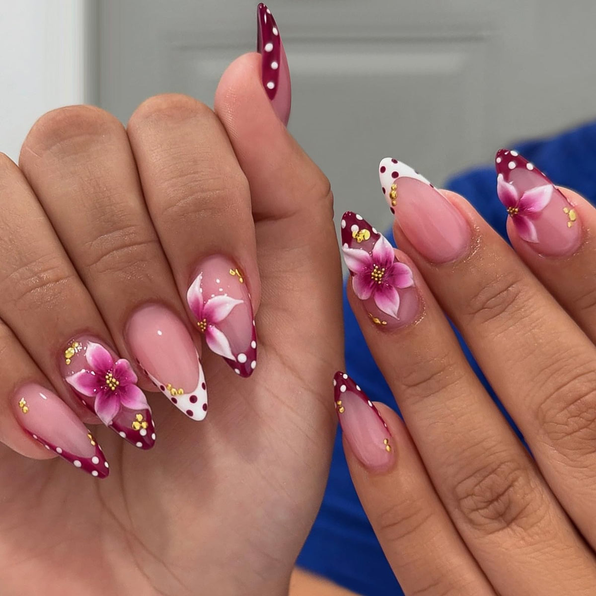 HOSAILY Medium Almond White French Tip Press on Nails 3D White Embossed Floral Designs Fake Nails Pearl Gold Glue on Nails Rhinestones Stick on Nails, 24PCS Bridal Luxury Nails for Women Daily Wedding