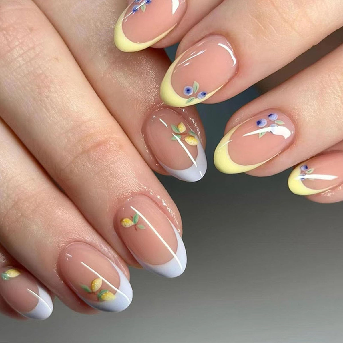 Short Press On Almond Fake Nails - Flower Acrylic Fall Nails Press Ons Full Cover Glue On Cute False Floral Stick On Nails for Women - 30 Pcs