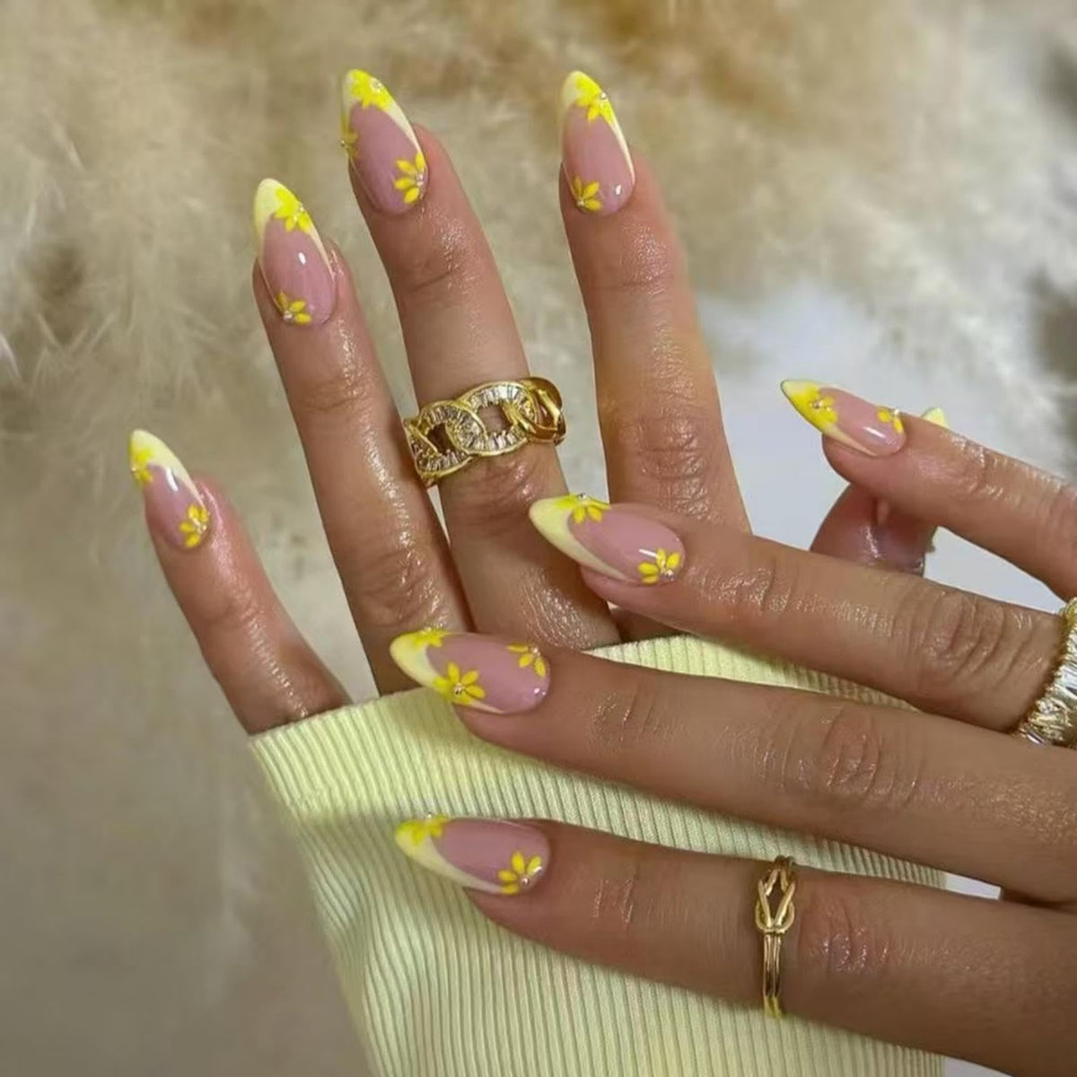 Silver Glitter Press on Nails French Tip Fake Nails Medium Almond False Nail with Rhinestone Design Nude Glossy Artificial Acrylic Full Cover Diamond Glue on Nail for Women Christmas Manicure 24Pcs