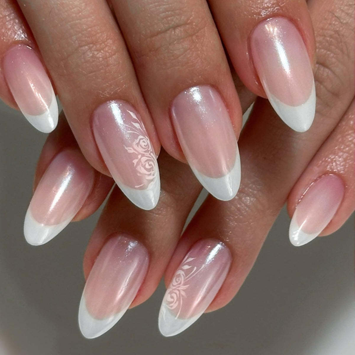 Silver Glitter Press on Nails French Tip Fake Nails Medium Almond False Nail with Rhinestone Design Nude Glossy Artificial Acrylic Full Cover Diamond Glue on Nail for Women Christmas Manicure 24Pcs