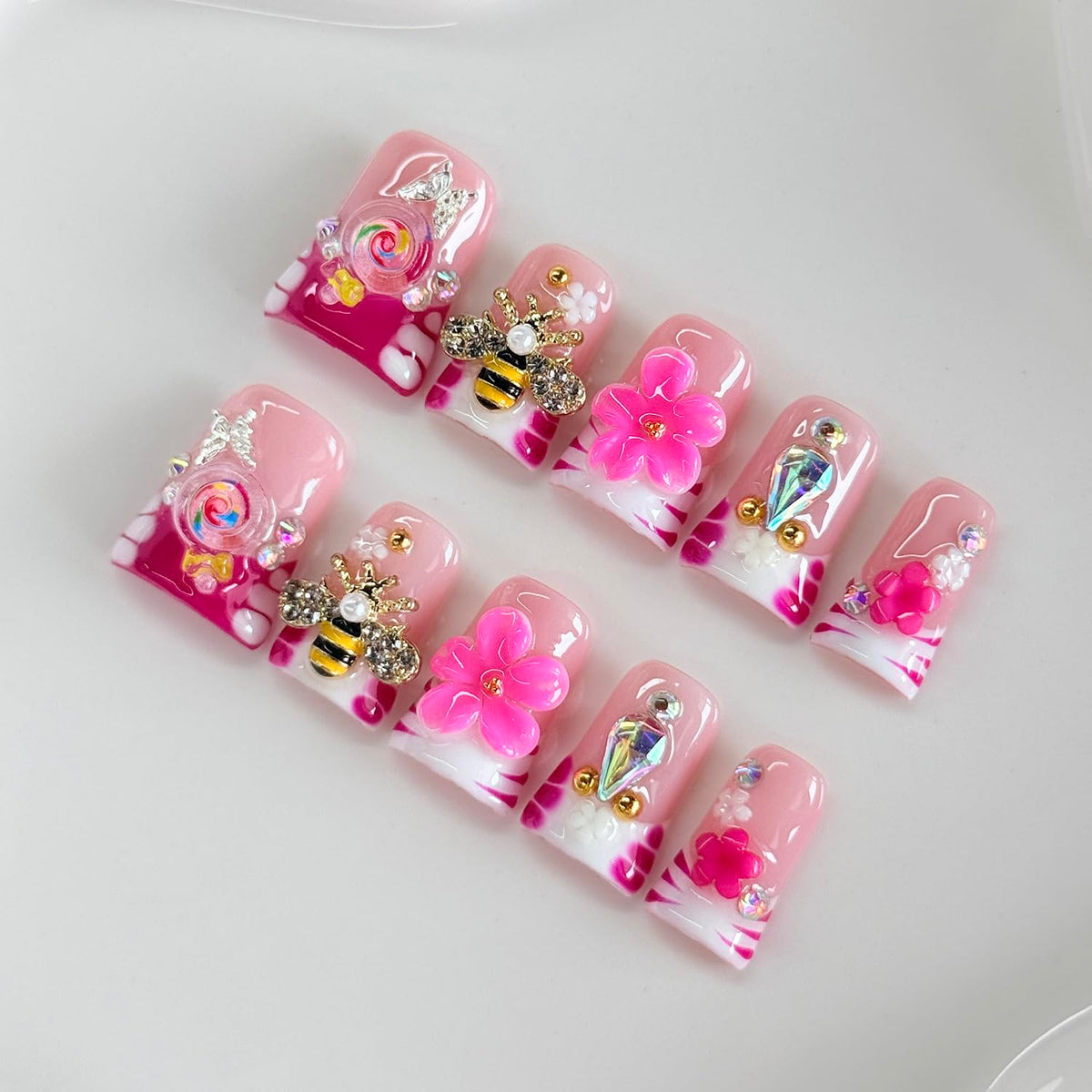 RIICFDD Medium Duck Press on Nails Rhinestone French Handmade Nails(S)