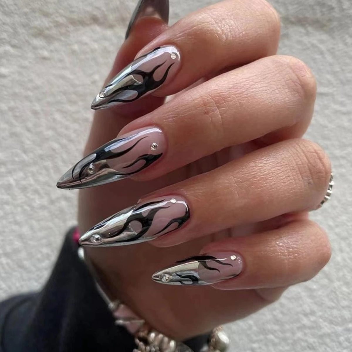 MISUD Press on Nails - Long Stiletto Fake Nails with Bling Glitter, Acrylic Luxury Rhinestone Design 24 pcs