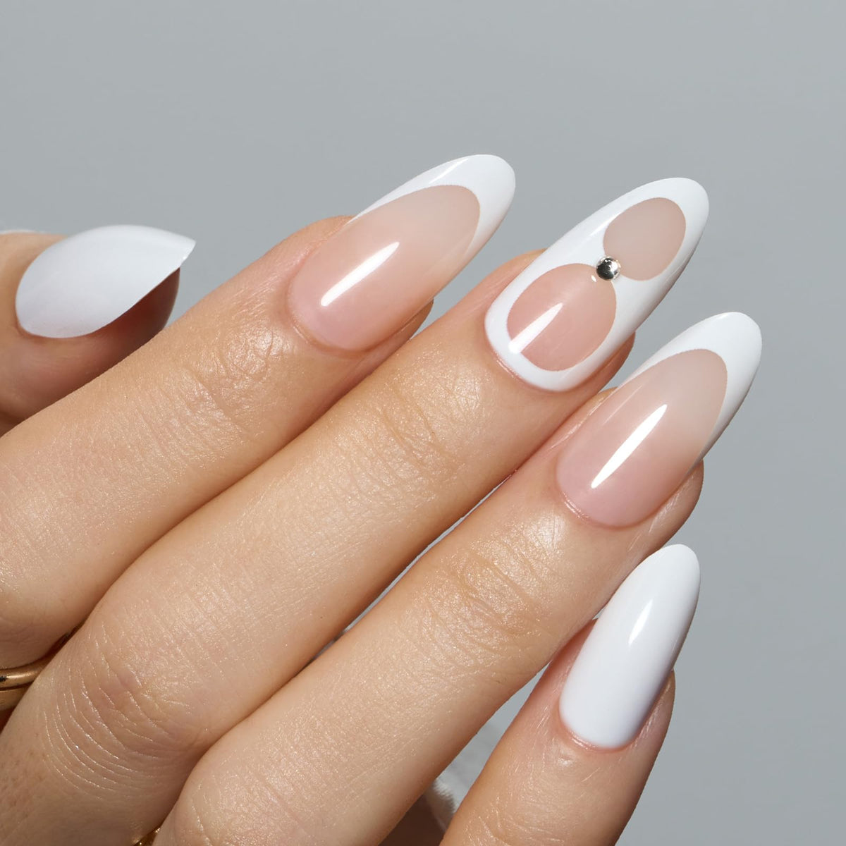 modelones Milky White Press On Nails Short Almond 32Pcs 16 Sizes Reusable