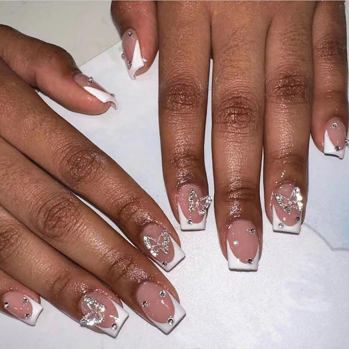 French Tip Press on Nails Glitter Petite Short Square Fake Nails Pink Nude Glossy Design Sparkly False Nails Glue on Nails with Full Cover Acrylic Stick for Women Girls Nail Decorations 24Pcs