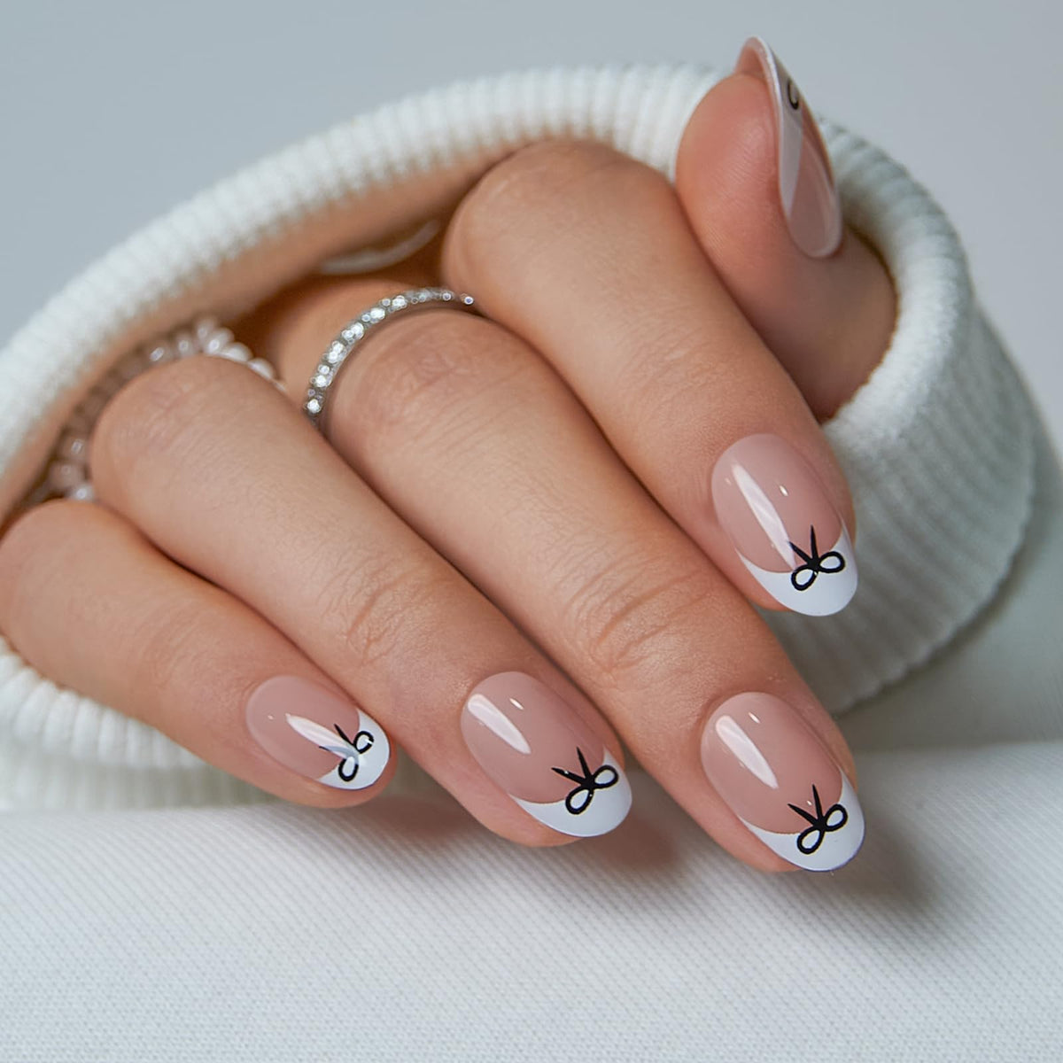 CurvLife Short Oval Chrome Nude Press On Nails, Champagne Pearl, Soft Gel
