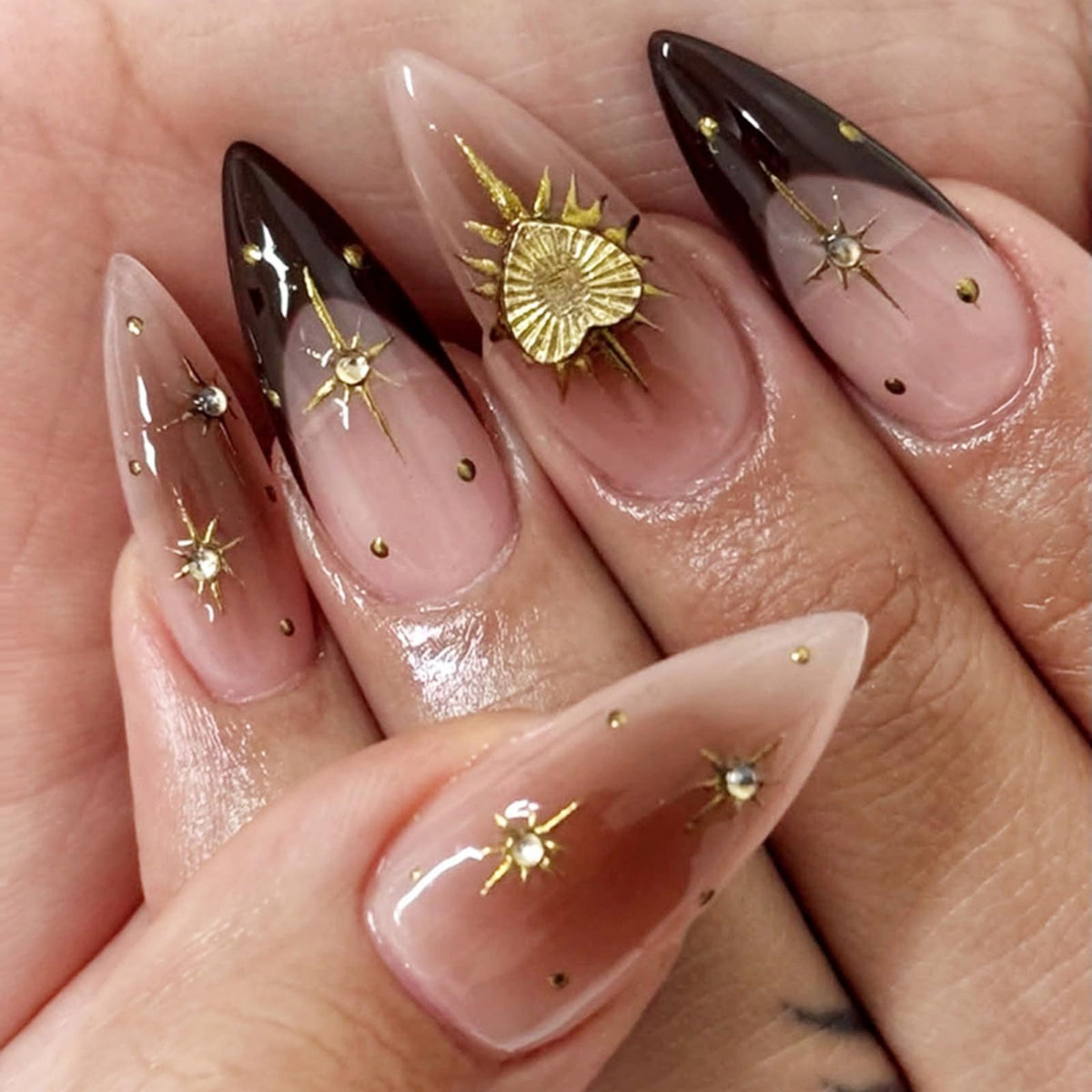 Silver Glitter Press on Nails French Tip Fake Nails Medium Almond False Nail with Rhinestone Design Nude Glossy Artificial Acrylic Full Cover Diamond Glue on Nail for Women Christmas Manicure 24Pcs
