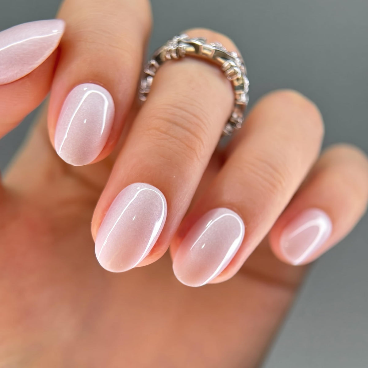 CurvLife Short Oval Chrome Nude Press On Nails, Champagne Pearl, Soft Gel