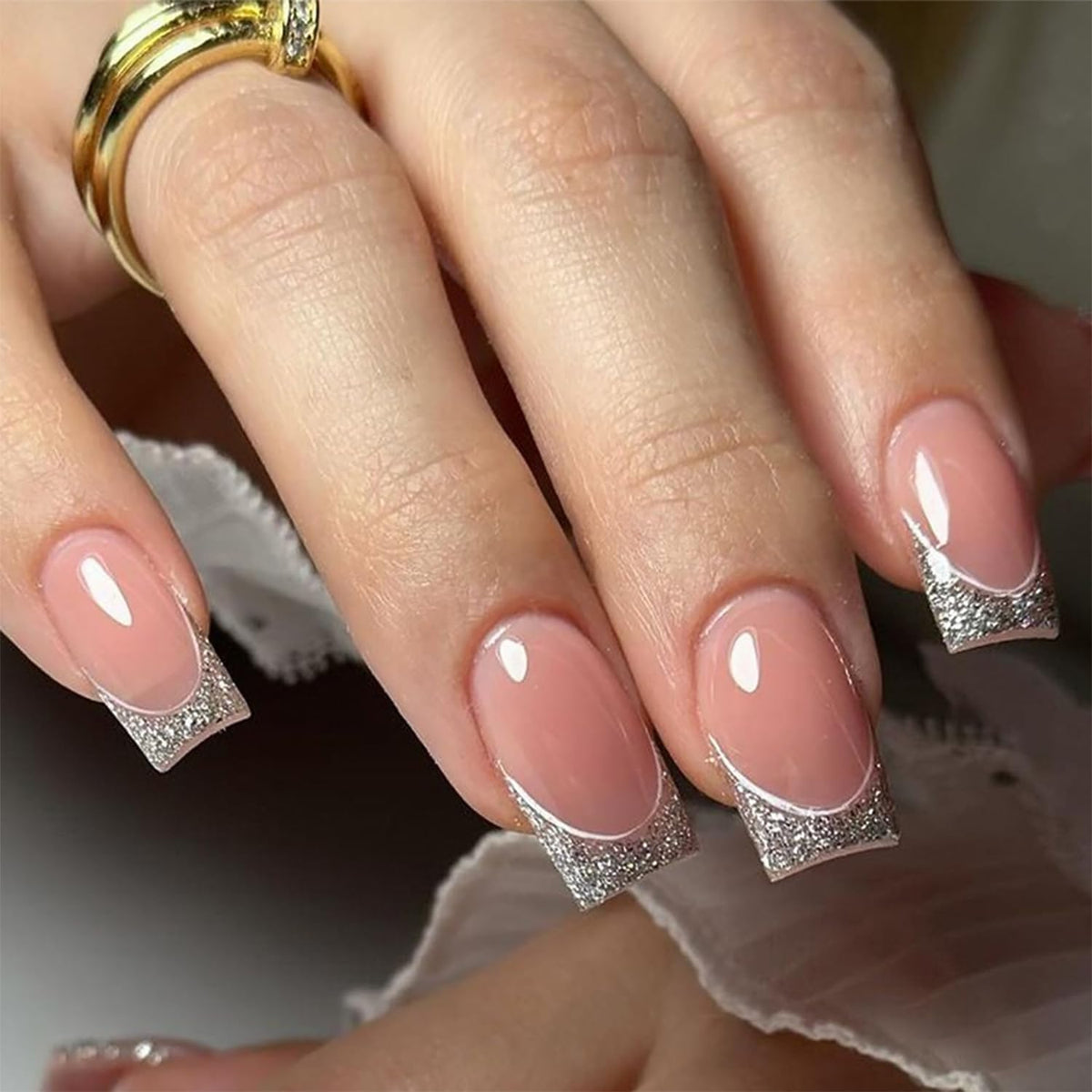 24pcs Short Square Press on Nails French Tip Fake Nails White Flower with Star Design Glitter False Nails Luxury Nail Charms Crafts White Stripes Glue on Nails for Women Manicure Tips