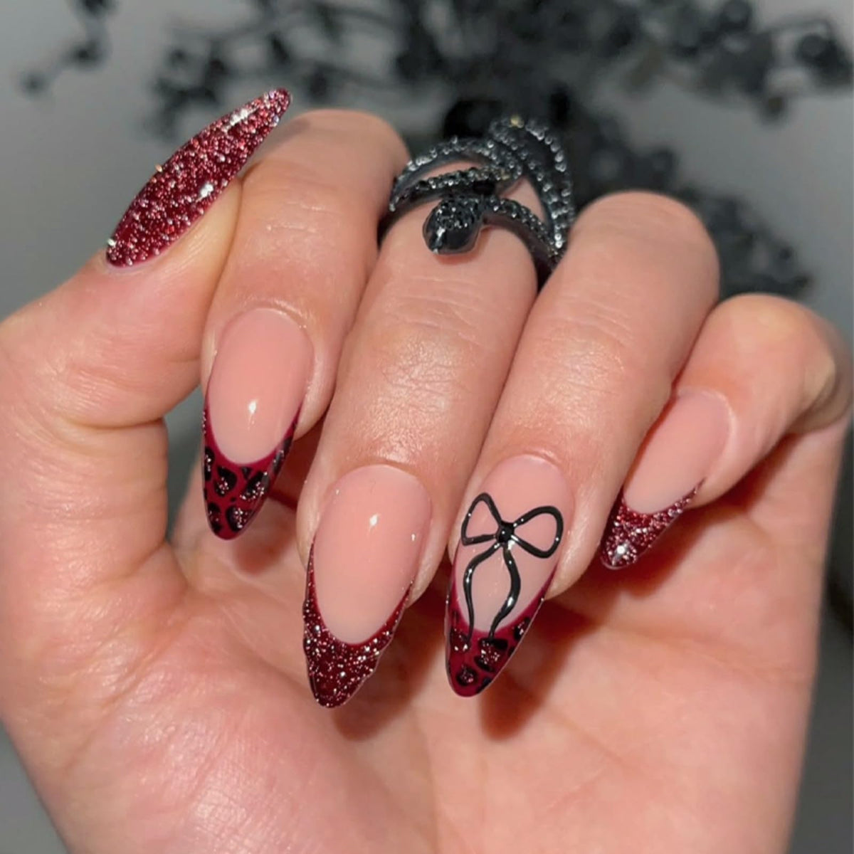 Silver Glitter Press on Nails French Tip Fake Nails Medium Almond False Nail with Rhinestone Design Nude Glossy Artificial Acrylic Full Cover Diamond Glue on Nail for Women Christmas Manicure 24Pcs