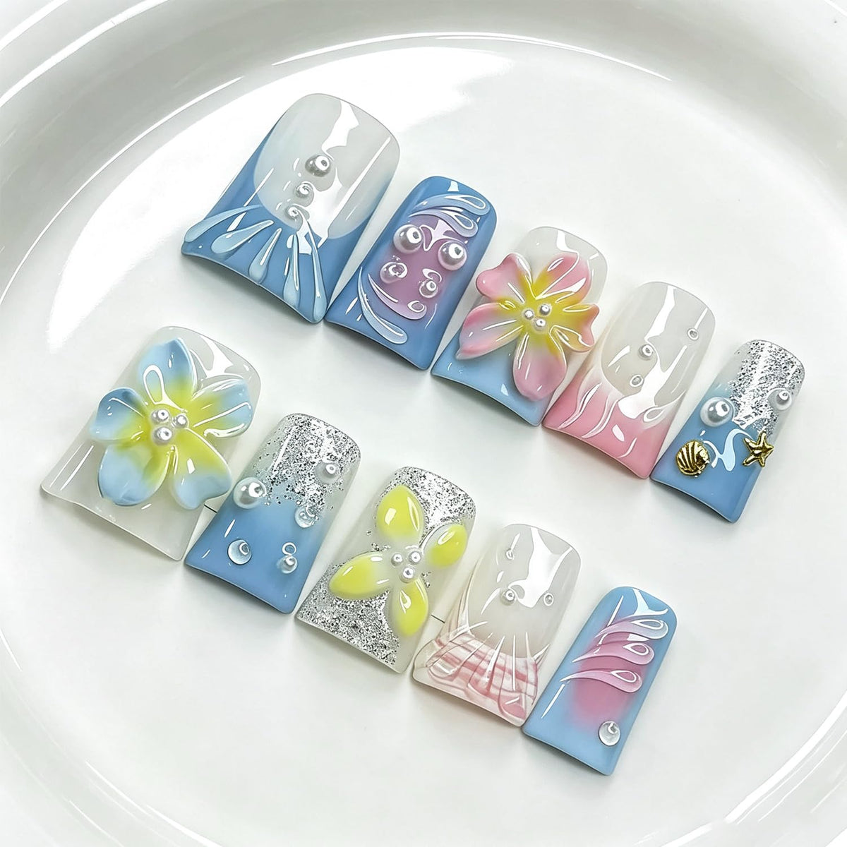 RIICFDD Medium Duck Press on Nails Rhinestone French Handmade Nails(S)