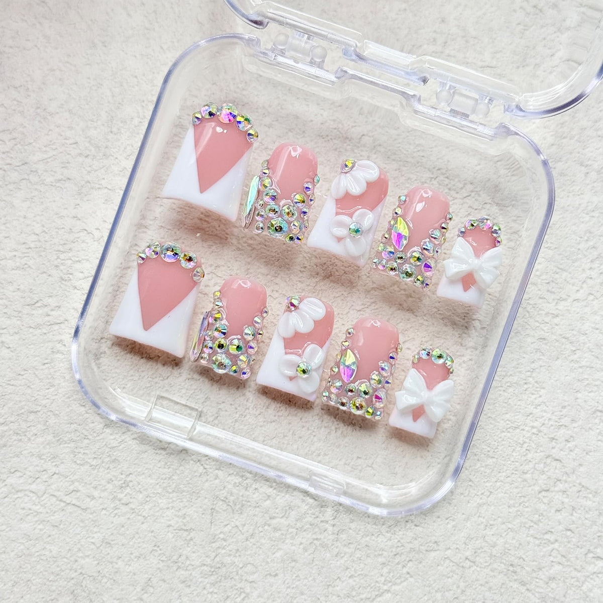 RIICFDD Medium Duck Press on Nails Rhinestone French Handmade Nails(S)