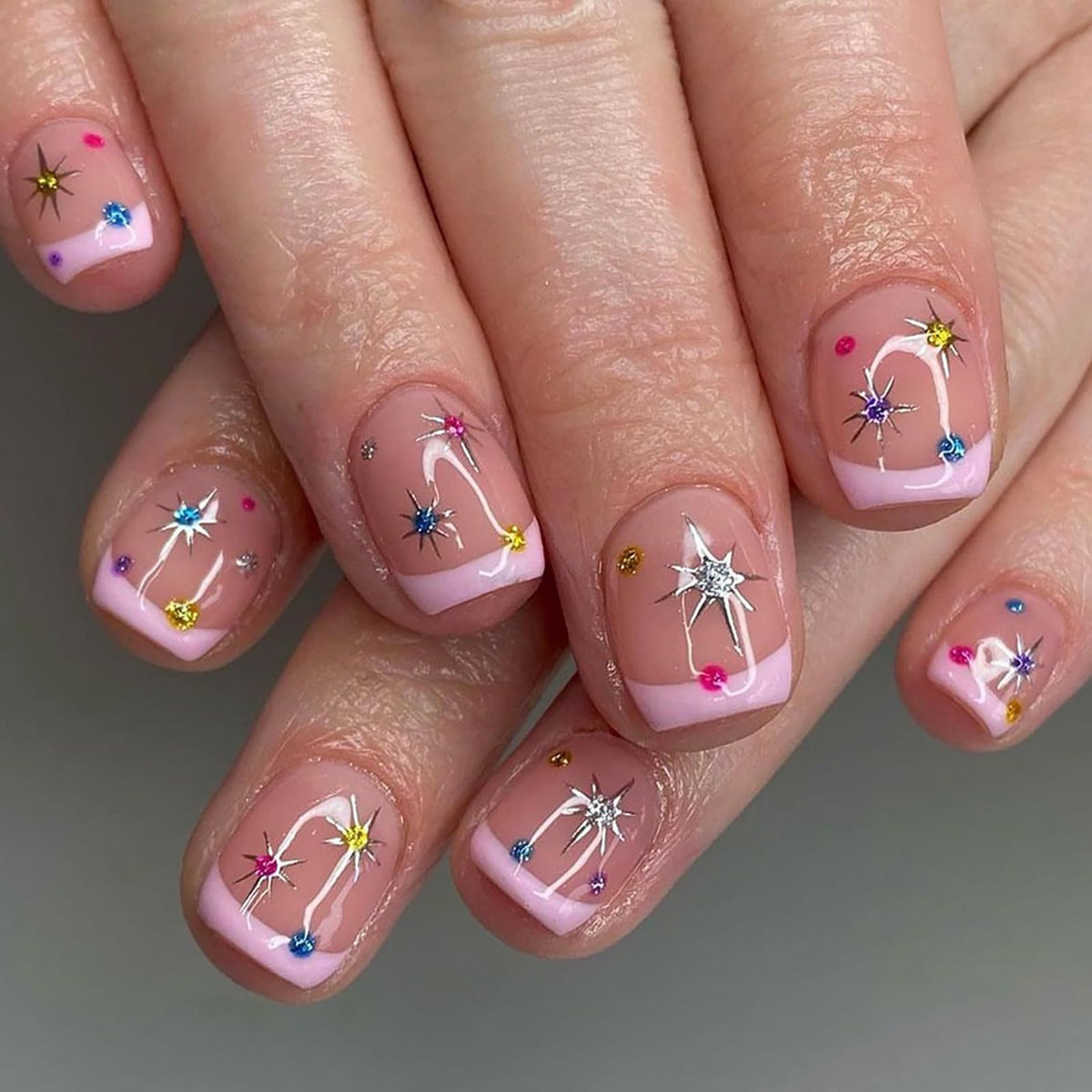 French Tip Press on Nails Glitter Petite Short Square Fake Nails Pink Nude Glossy Design Sparkly False Nails Glue on Nails with Full Cover Acrylic Stick for Women Girls Nail Decorations 24Pcs