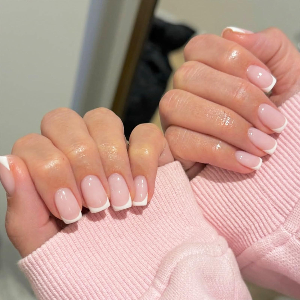 Press on Nails with Shimmer Design Glossy White French Tips Short Square False Nails Silver Glitter Fake Nail Nude Minimalist Stick on Fingernails Pink Glue on Nail for Women Bridal Daily Wear