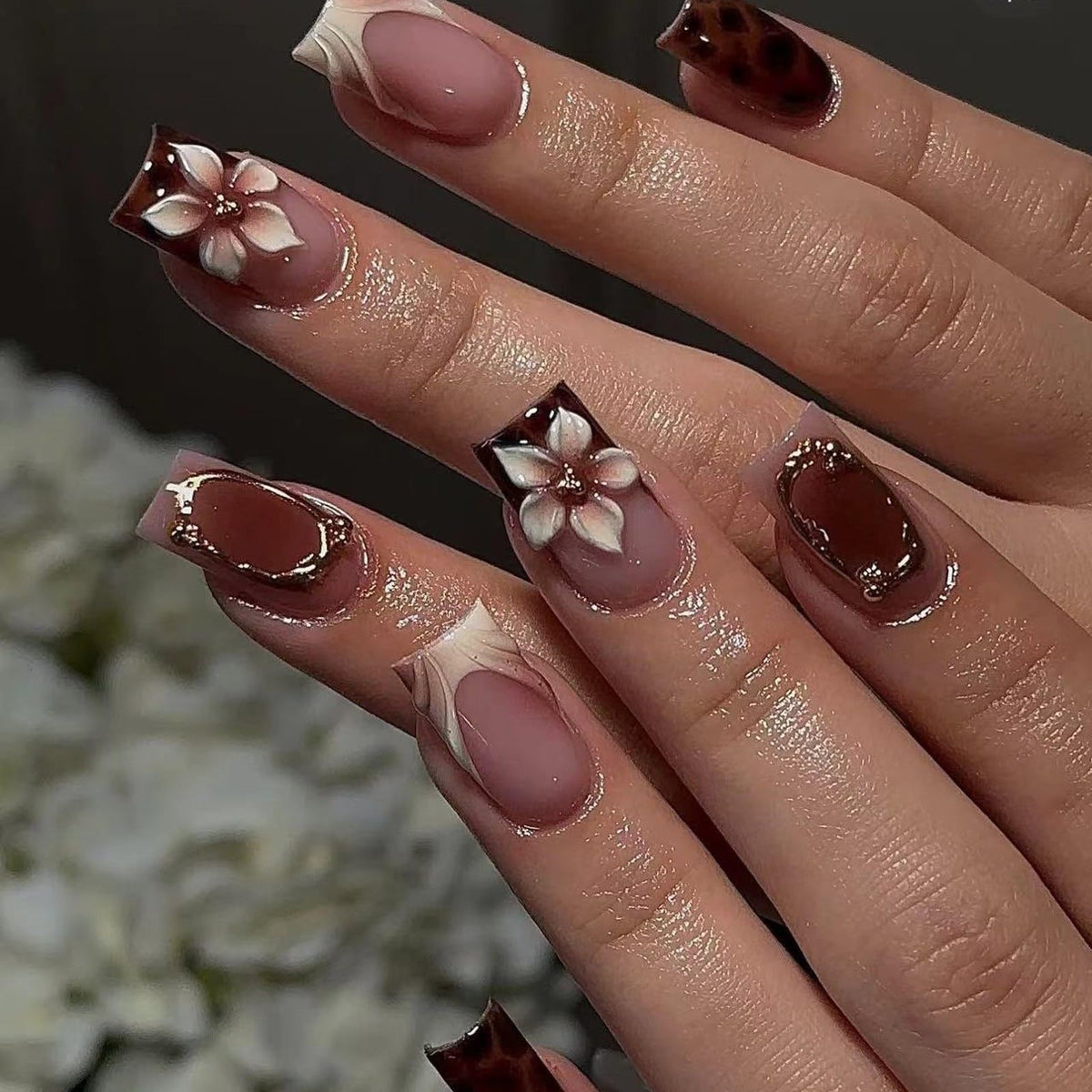 Almond Press on Nails Medium Fake Nails with 5D Metal Lines Charm Design Glossy Pink Nails Press on Curve Glue on Nails Reusable Luxury Silver Beads Acrylic Nail for Women 24Pcs