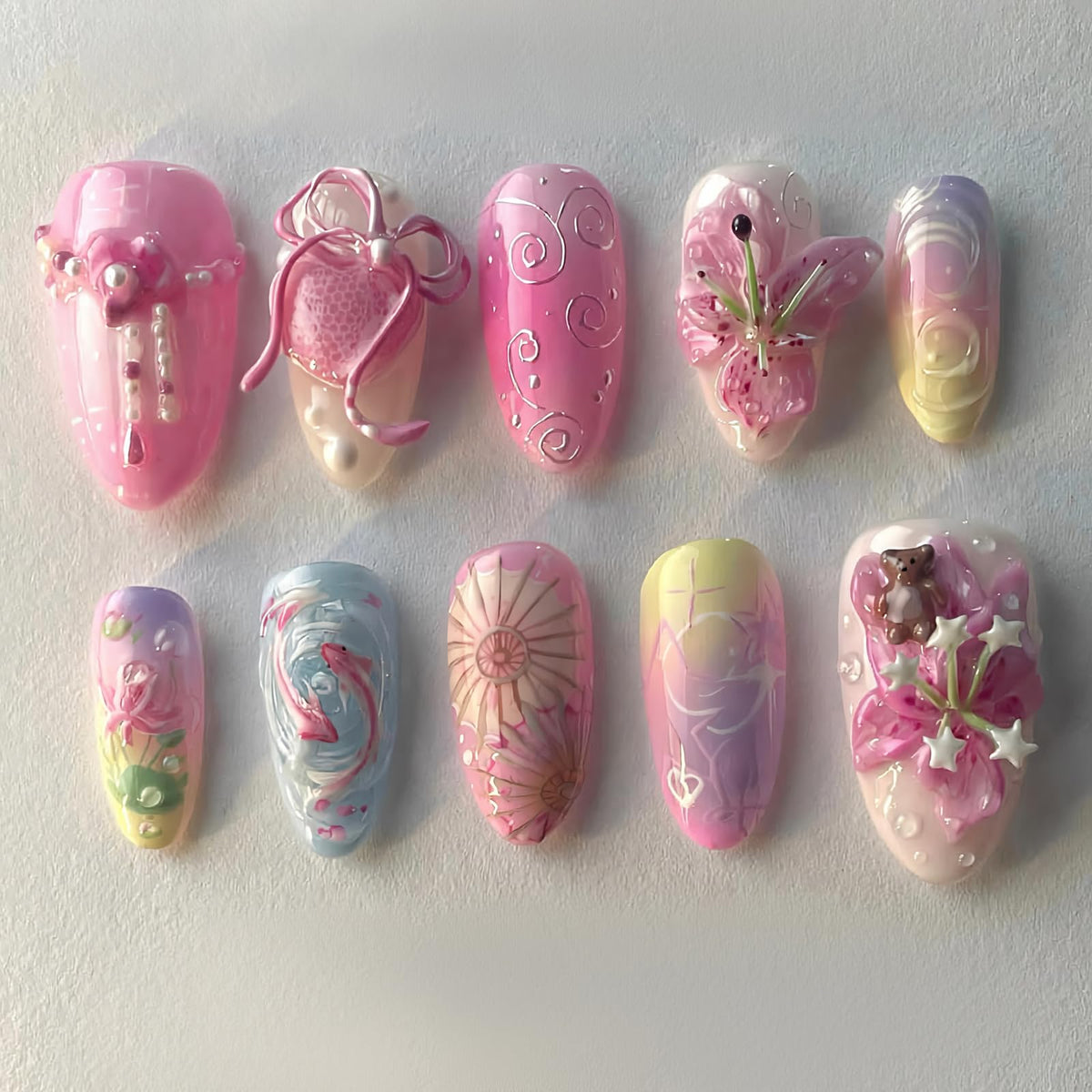Long Almond Glitter Press on Nails Nude Pink Fashion Gold Fake Nails Full Cover Sparkling Stick On Nails Glossy Thin Design Glue on Nails for Girl Women False Nails Daily Office Party Wedding 24 Pcs