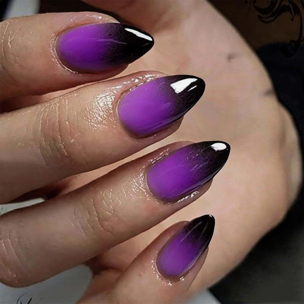 KQueenest Pastel Light Pink Press on Nails Short Oval, Glossy Soft Gel Fake Nails Press on, Round Fake Nails with UV Cover, Thick Acrylic Glue on Nails for Wome Wedding & Everyday 30 Pcs