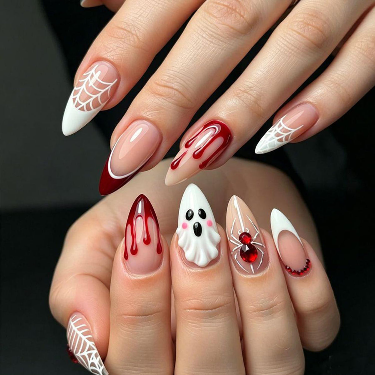 24Pcs White Flower Press on Nails Gold Bead Star French Tip Fake Nails