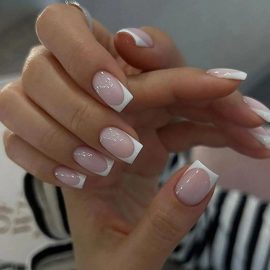 24PCS White French Tip Press on Nails Jelly Nude Fake Nails Full Cover Medium Square Classic False Fingernails Clean Fit Office Daily Wear, Clean Look, Corporate Office Wear, Medium Square Nails,back to school,back to school haul