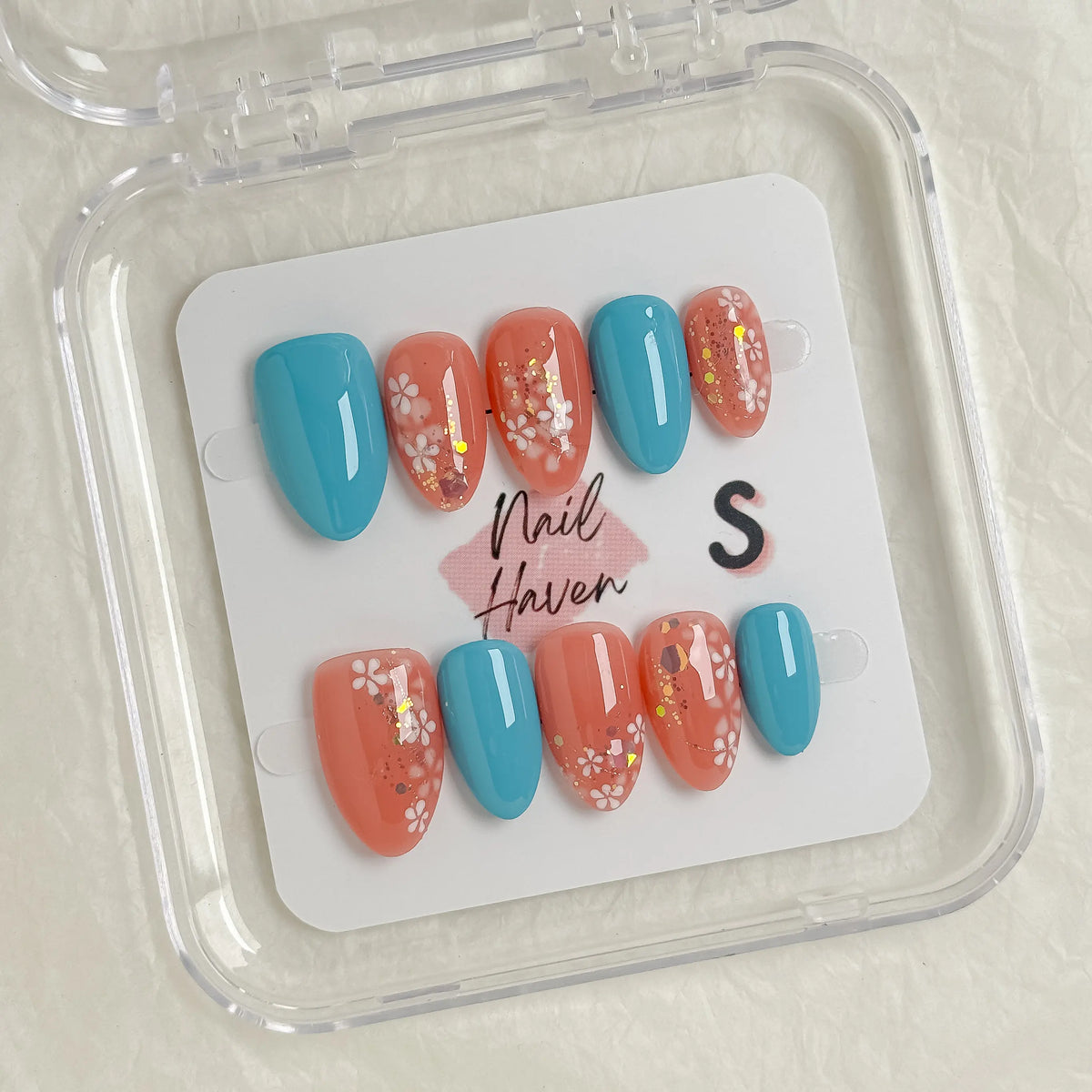 NailHaven| Short Almond Continued Collection - 10 Pcs Handmade Press-On Nails| Cute Acrylic Nails, High Quality Reusable
