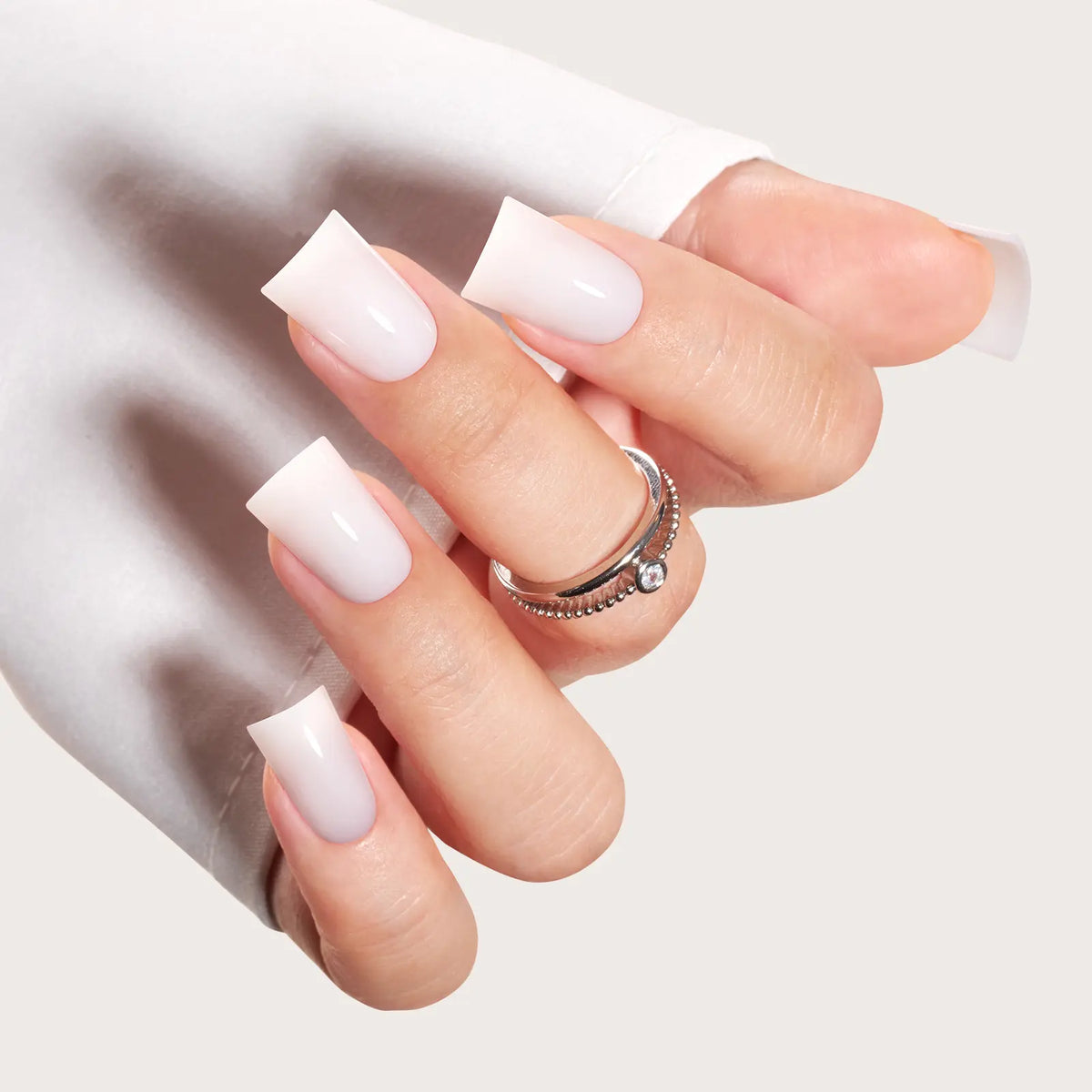 AILLSA Press-On Manicure, DIY Salon-Look Nail Art Set with Glossy Designs for Summer and Everyday Wear, Nail-Safe Press On False Nails backtoschool sohochic