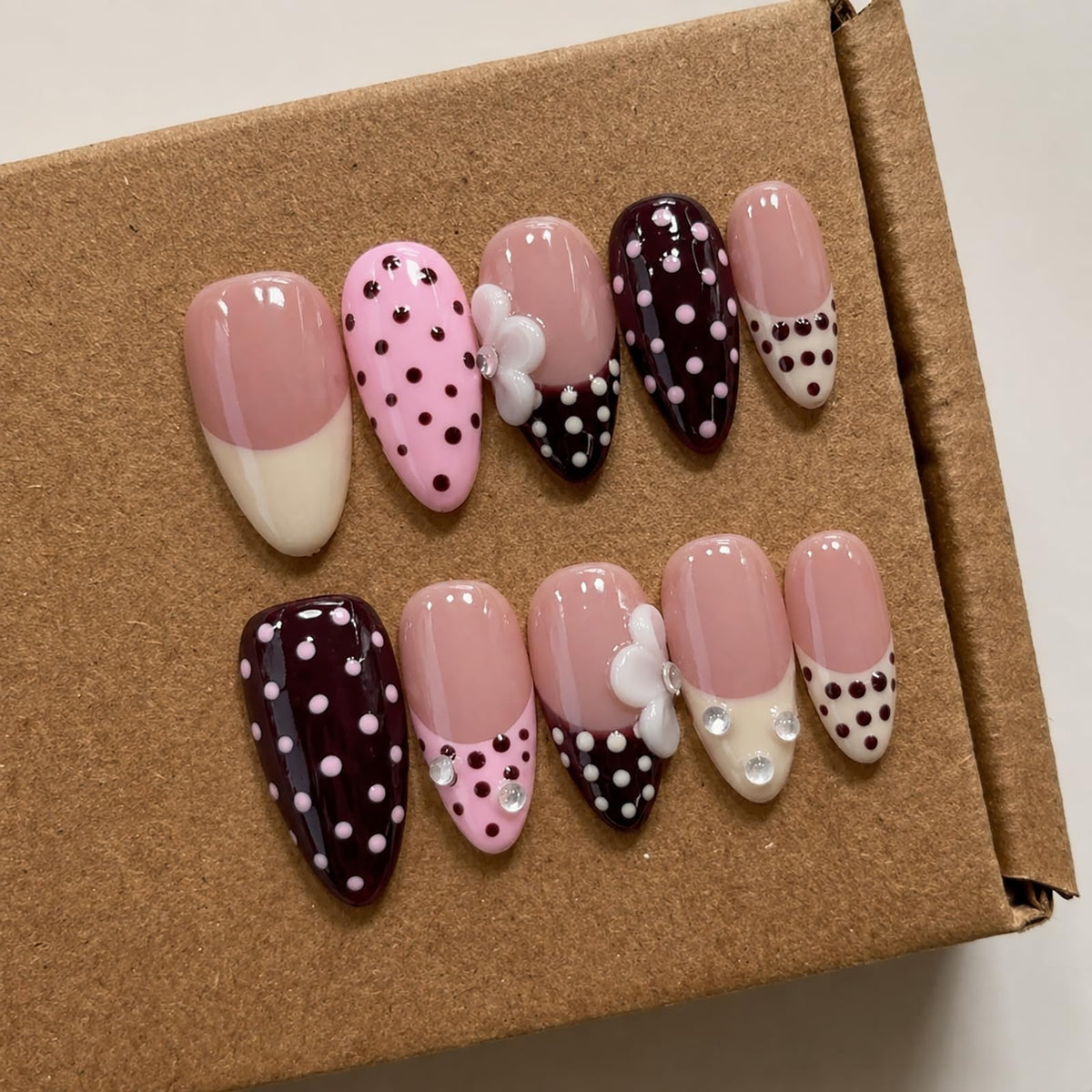 Handmade Almond Press on Nails Medium, Nude White French Tip Fake Nails with 3D White Flower Gold Metal Lines Pearl Decor, Glossy Reusable Full Cover False Nails for Women Wedding Daily(S)